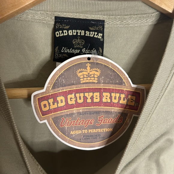 Old Guys Rule XXL Vets Shirt - Picture 4 of 5